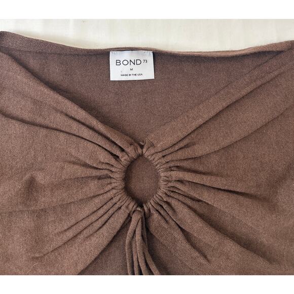 BONDI women's Cropped Long Sleeve Key Hole Detail Top Size Medium - Picture 2 of 2